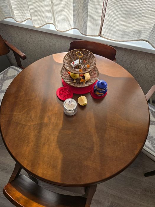 Кухонный стол Малазия