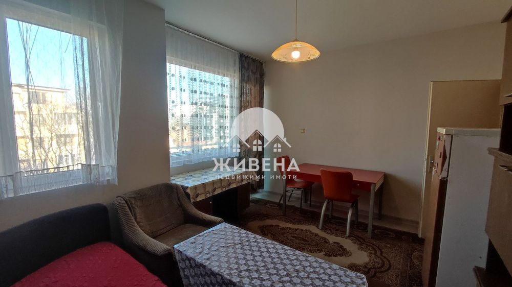 Дава се под наем Двустаен апартамент в Варна, Погреби - 60 кв.м за 358 € - Снимка #2