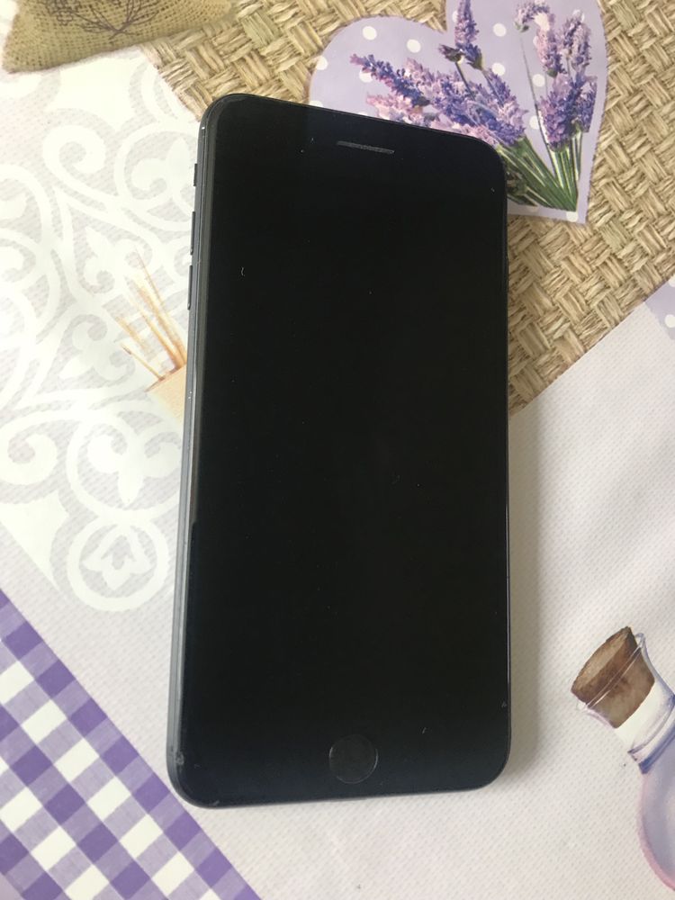 Продавм Iphone 7 Plus !