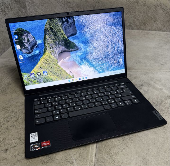 Продам ноутбук Lenovo V14 G4 на Ryzen