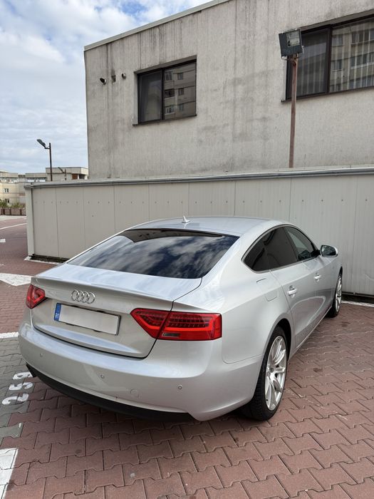 Audi A5 Facelift/2012.01/S line/2.0 177 cp/navi/clima/xenon/proprietar