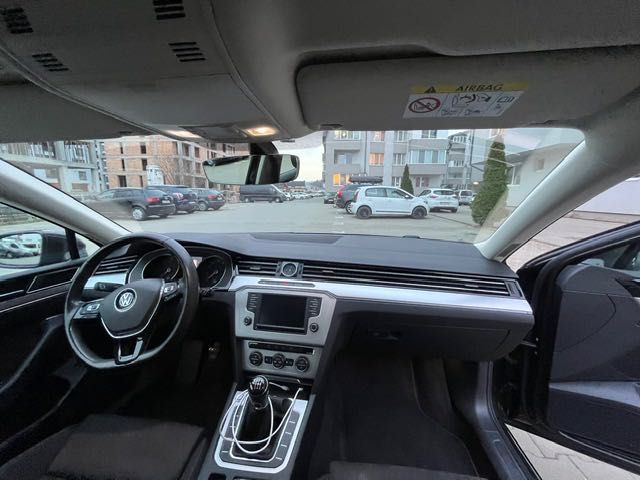 Volkswagen Passat , an fabricație 2017 , 118.000 km