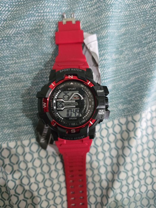 Ceasuri Sport Bărbătești, rezistente la apă