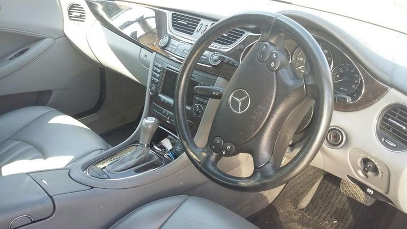 На части CLS 350, 500, 320 CDI