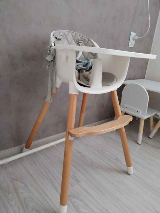 Детски стол за хранене