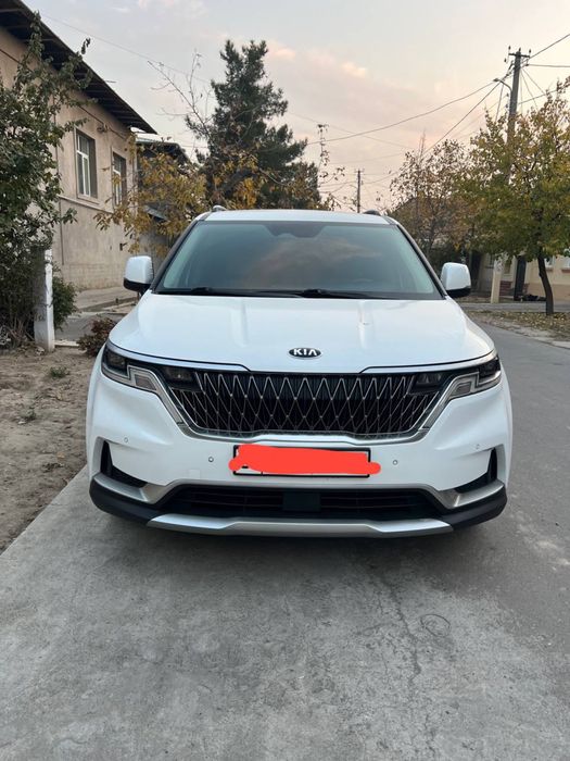 Продается Kia Carnival 2021