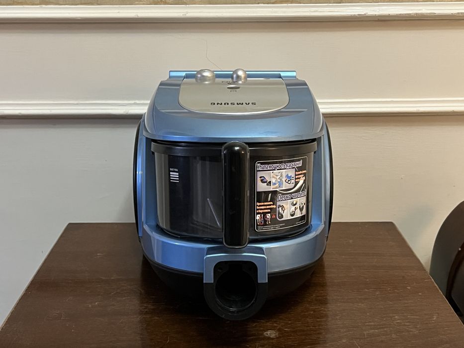 Пылесос Samsung SC6530