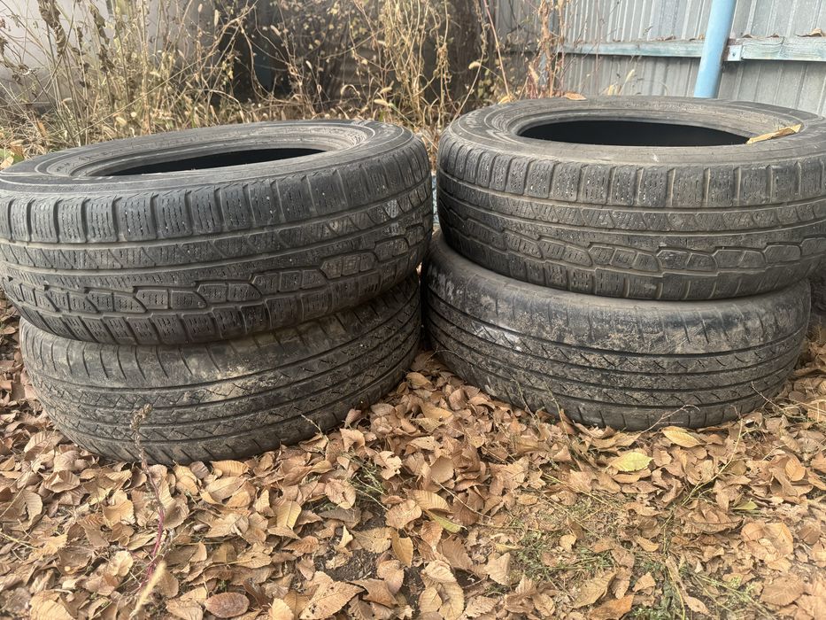 Продам зимнюю резину
