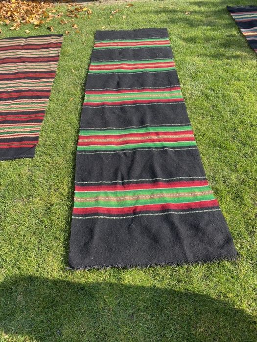 Ръчно тъкана черга.