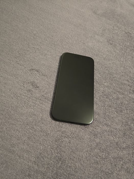 Vand/schimb iphone 16 Nou/128 gb