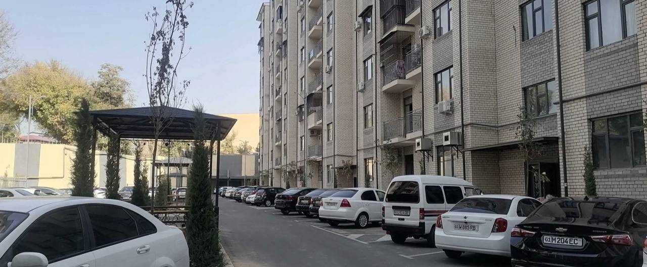 ЖК "New Life" продается коробка 93 кв.м в новостройке