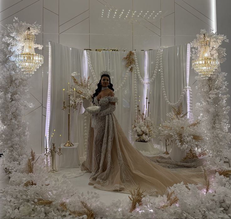 VÂND ROCHIE DE MIREASĂ - Creație - Mariage a Paris, Bucuresti