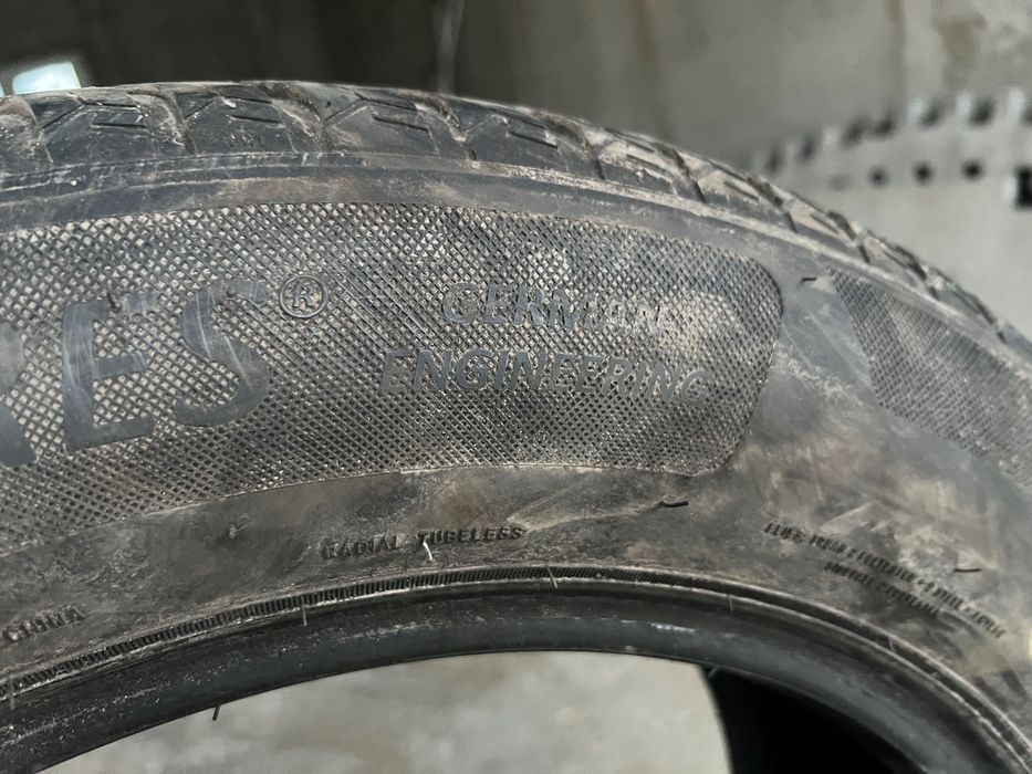 Vând cauciucuri de iarna Berlin Tires