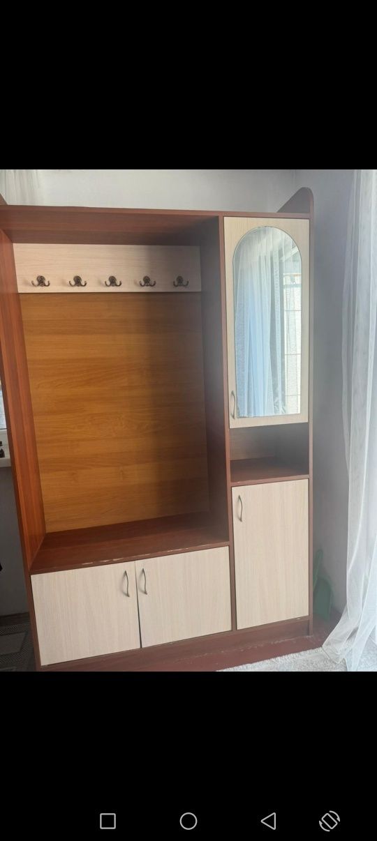 Срочно продам прихожку