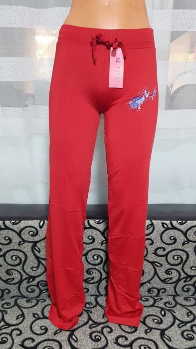 Pantaloni fete noi