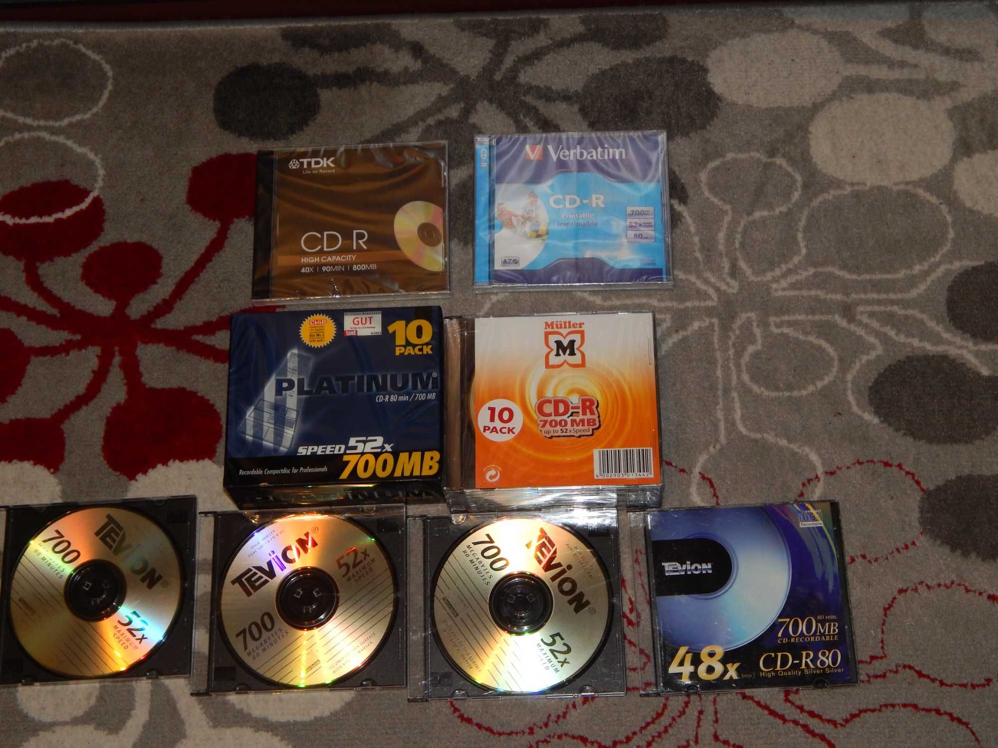 CD-uri audio sigilate , lot de 26 buc.