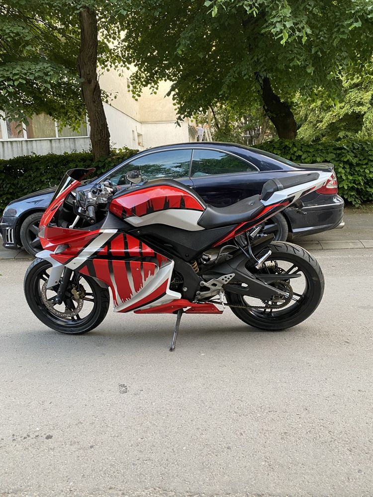 Yamaha YZF R 125