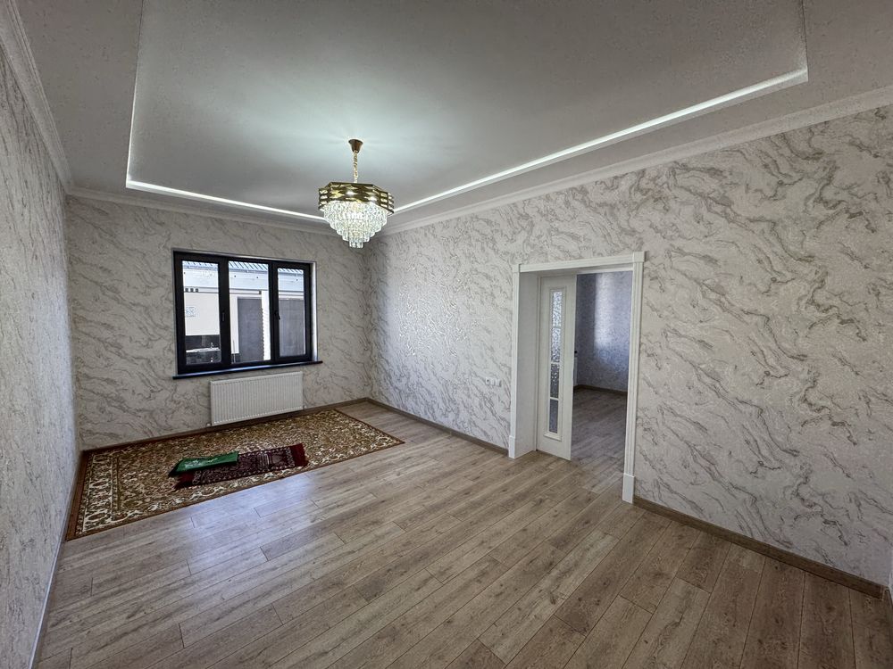 Продается дом 2,5 соток, 6 комнат. Кибрай. Набережная