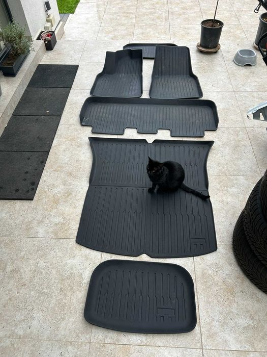 Set covorase 6 piese Tesla Model Y