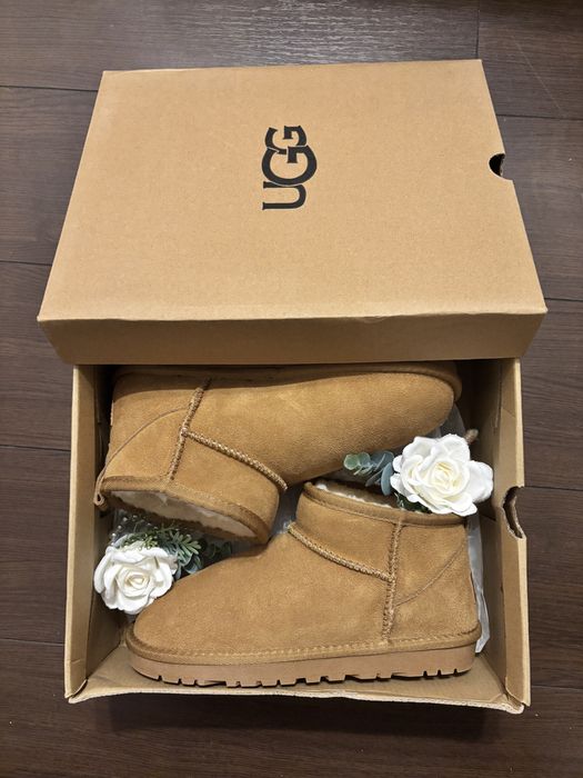 UGG Mini Boot Maro