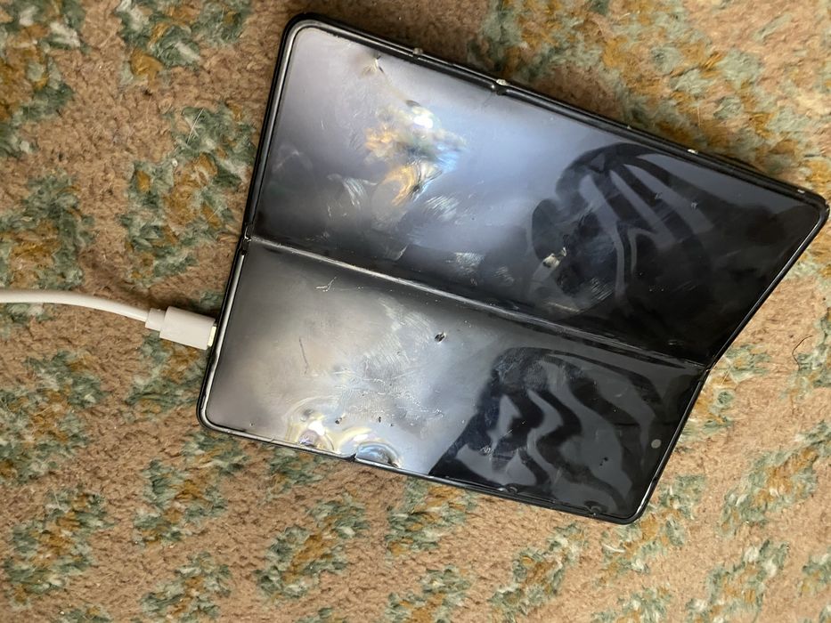 dezmembrez samsung flip