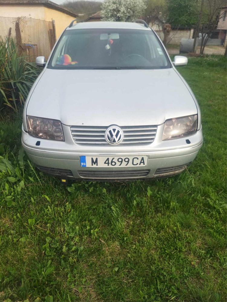 Продавам vw bora 1.9