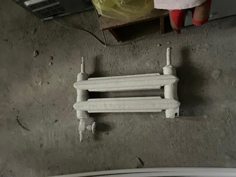 Продаю чугунные радиаторы отопления