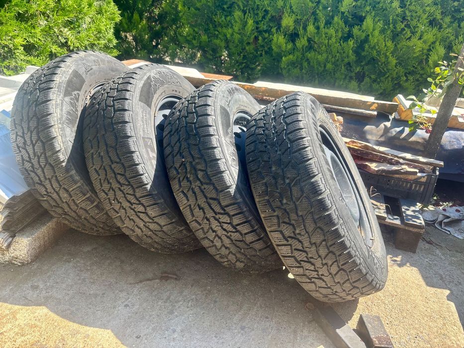 Гуми + железни джанти