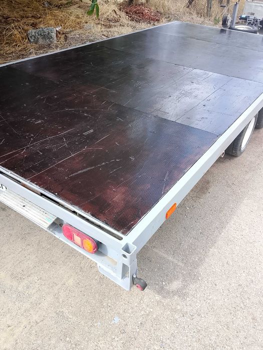 Платформа , ремарке