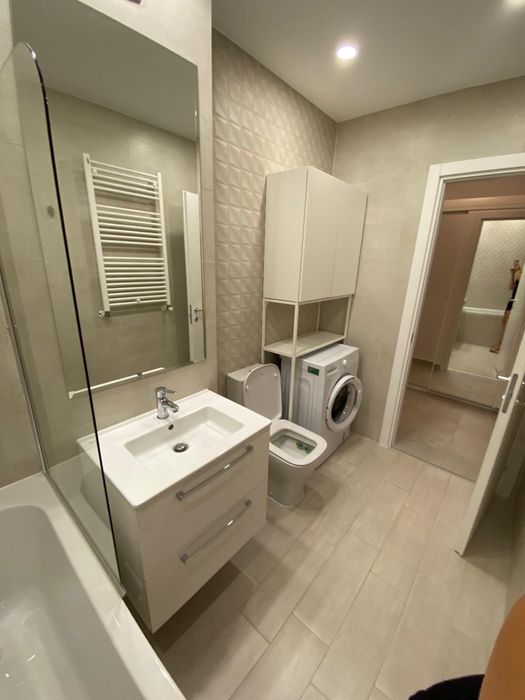 Studio/ garsoniera spatioasa Hils Pallady |metrou la scara| totul nou