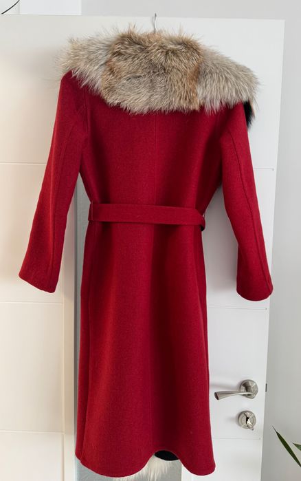 Дамско палто с косъм от лисица