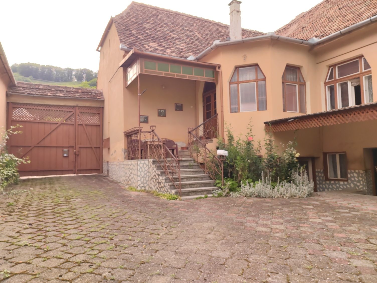 Casă Biertan, cu curte și grădină