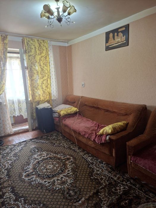 Продается каартира 2 комнатная 77 серия октябрь