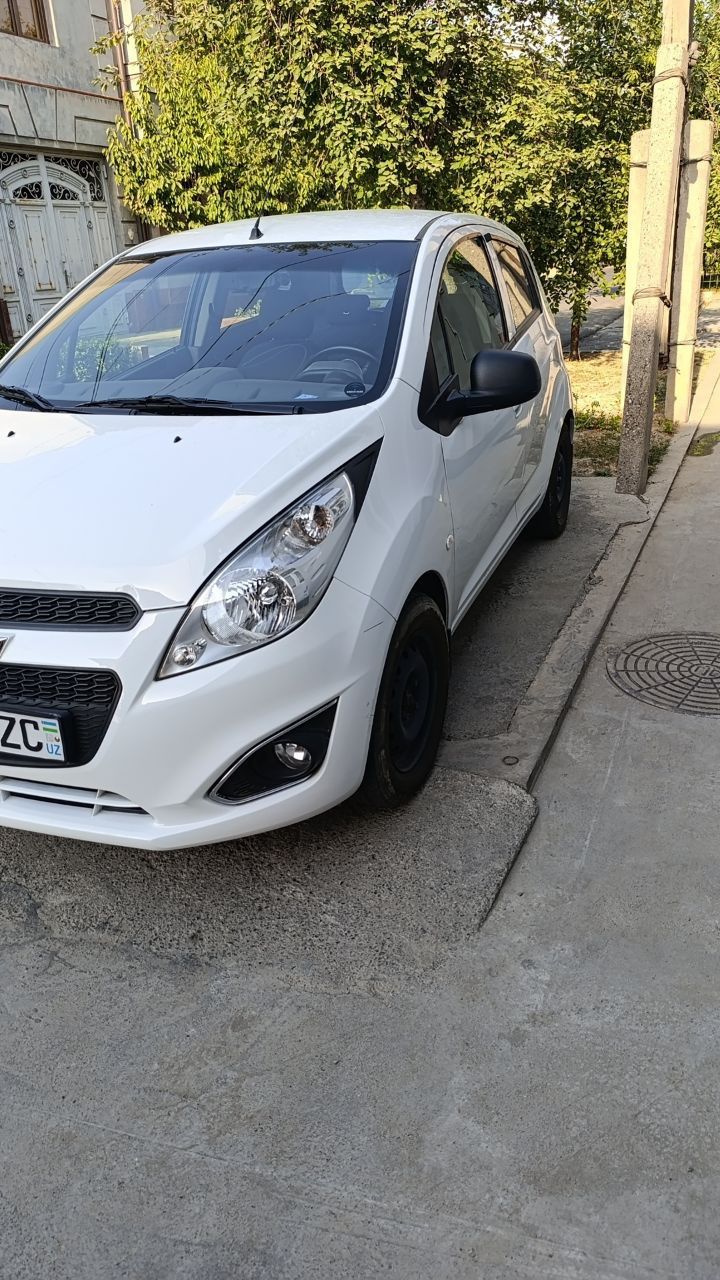 Spark 2. 2020yil