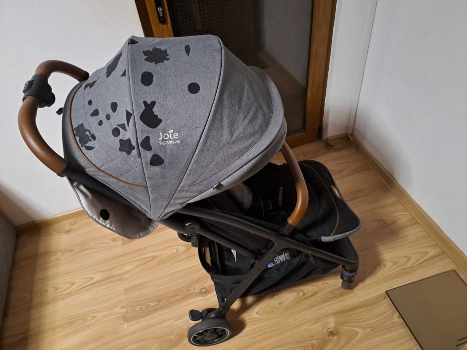 Carucior sport joie signature