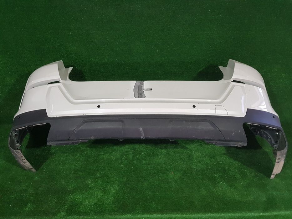 Bara spate BMW X6 G06 cu reparatie!