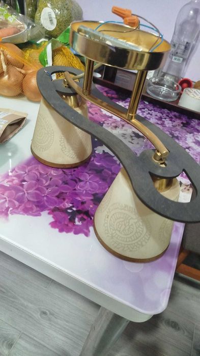 lustra lemn cu 2 becuri led 14 W