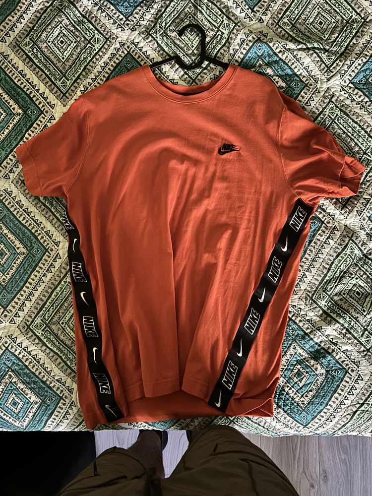 Тениска Nike L