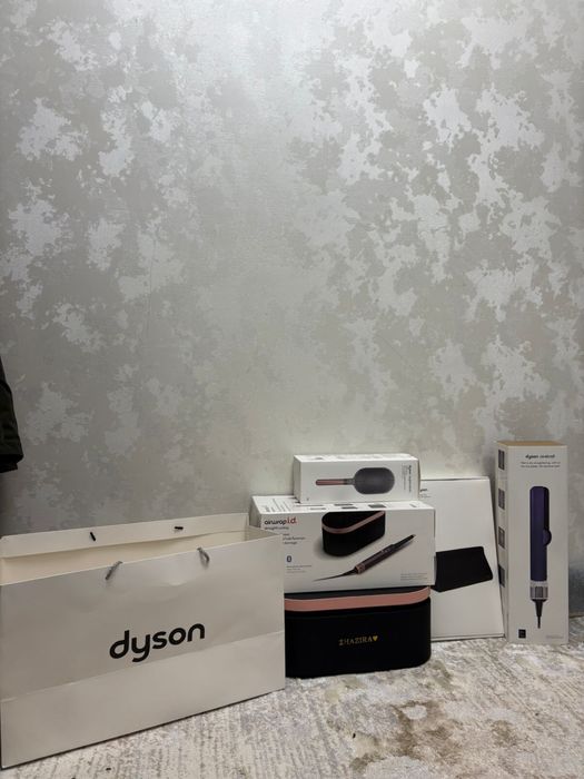 Dyson   комплект
