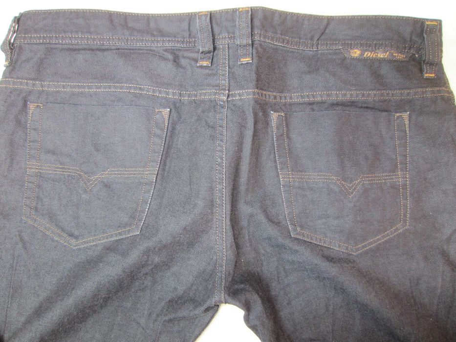 Blugi Diesel Safado,W38 L34,Talie=102cm,Lung=112cm,croiala dreapta,noi