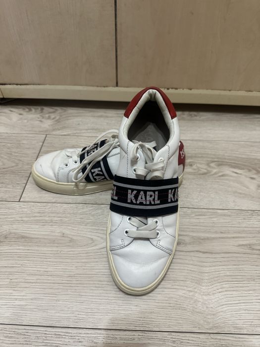 Karl Lagerfeld бели обувки