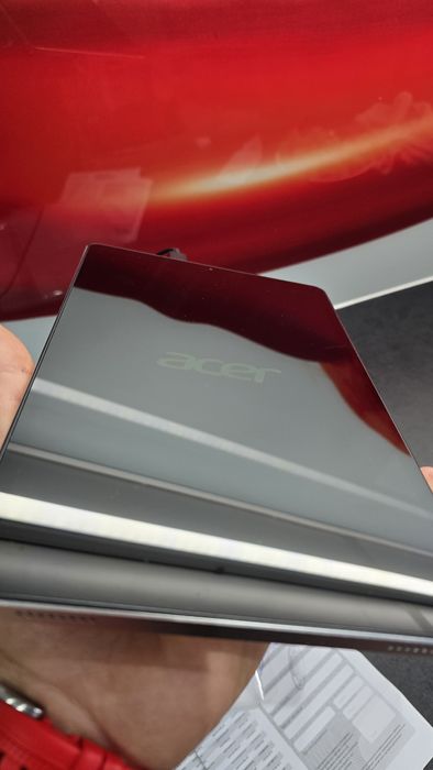 Таблет Acer iconia tab 10
