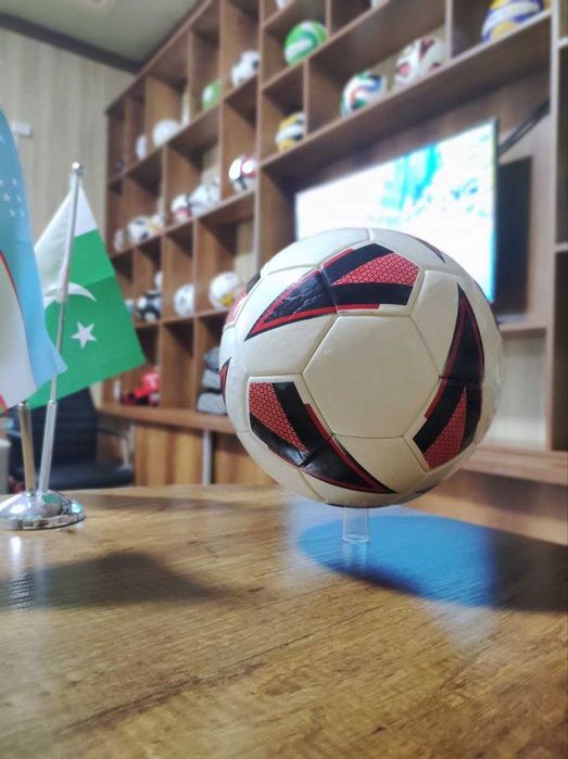 Futbol, voleybol, gandbol, basketbol toplari