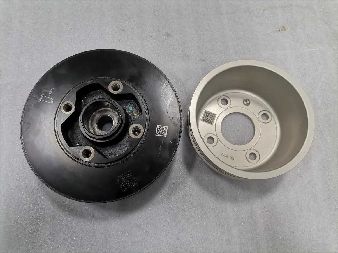 Нова 7852253 Демпферна Шайба BMW S63 F90 F91 F92 F93 F95 F96 M5 M8 X5M