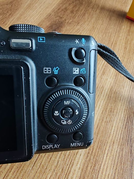 Canon G7 + нови батерия и зарядно