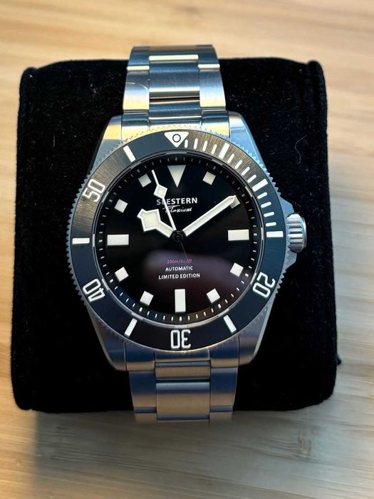 Seestern automatic titanium V2 200m diver - Tudor Pelagos 39mm