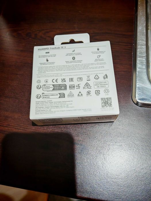 Продавам Huawei FreeBuds SE 3