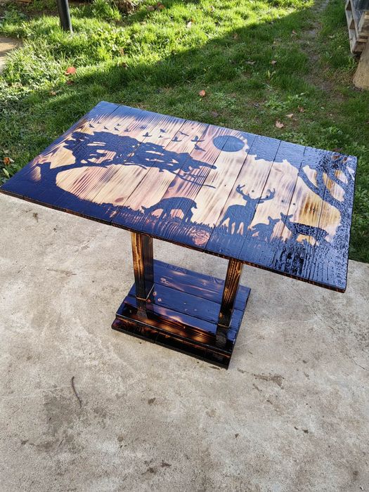 Декоративна маса