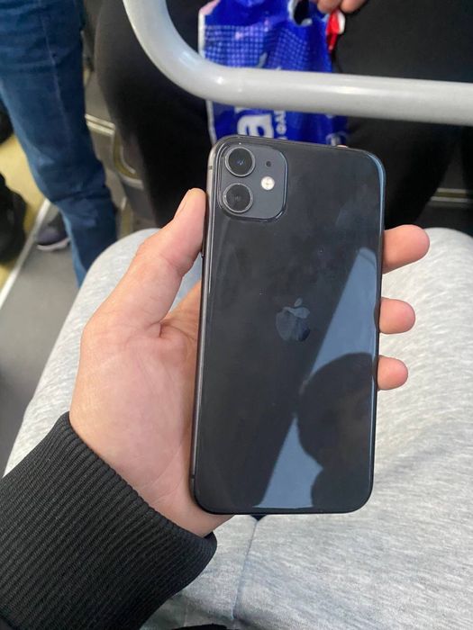 Iphone 11 idial holatda