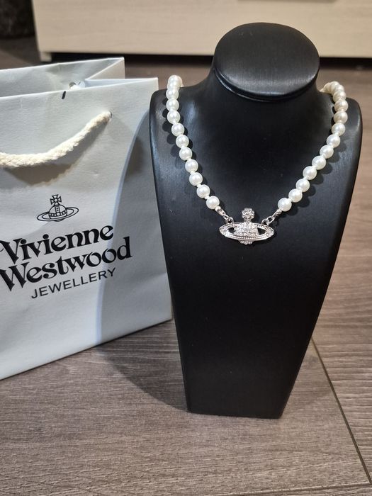 Vivienne Westwood Lănțișor cu Perle/ Pearl  Saturn Necklace